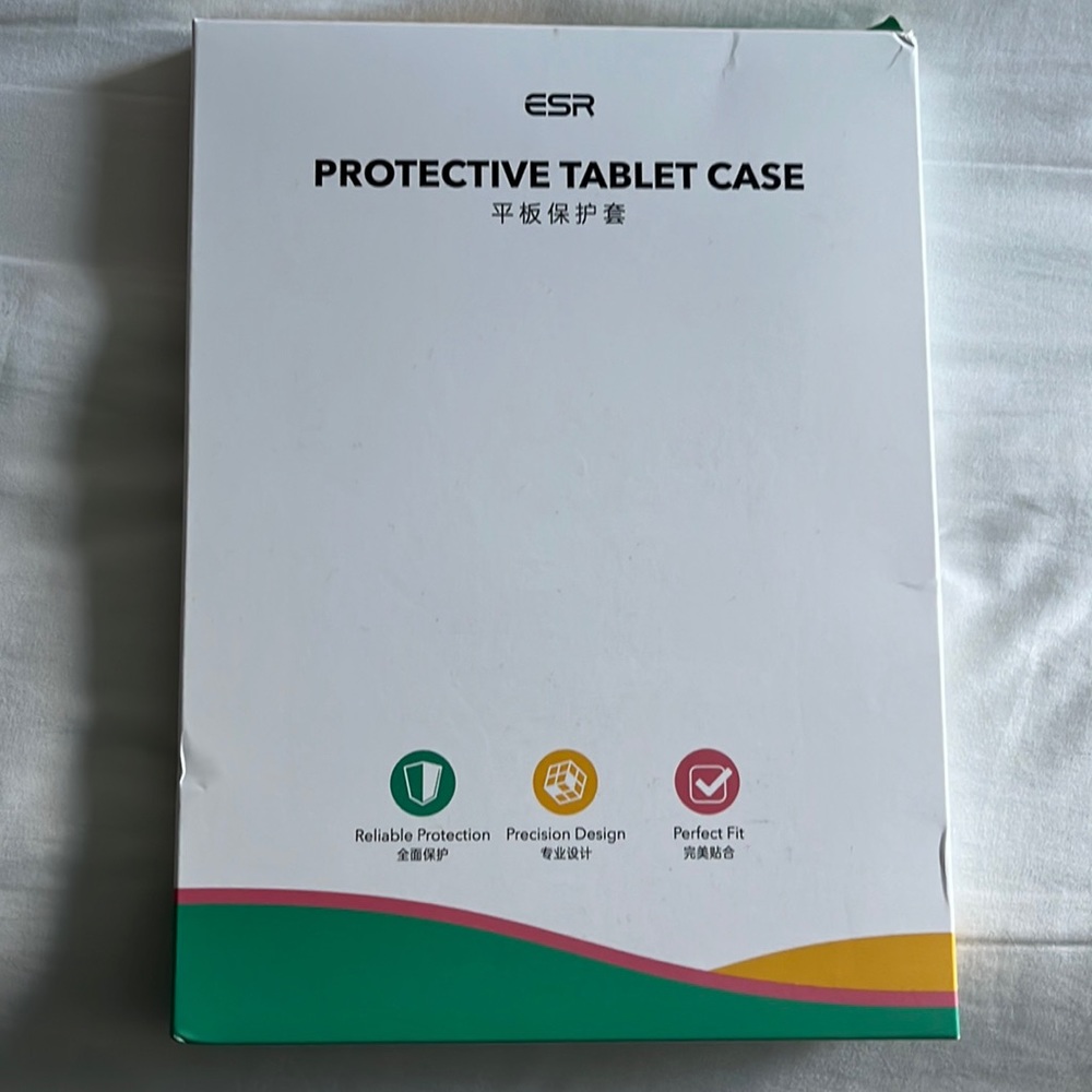 Black iPad Pro 11 inch case